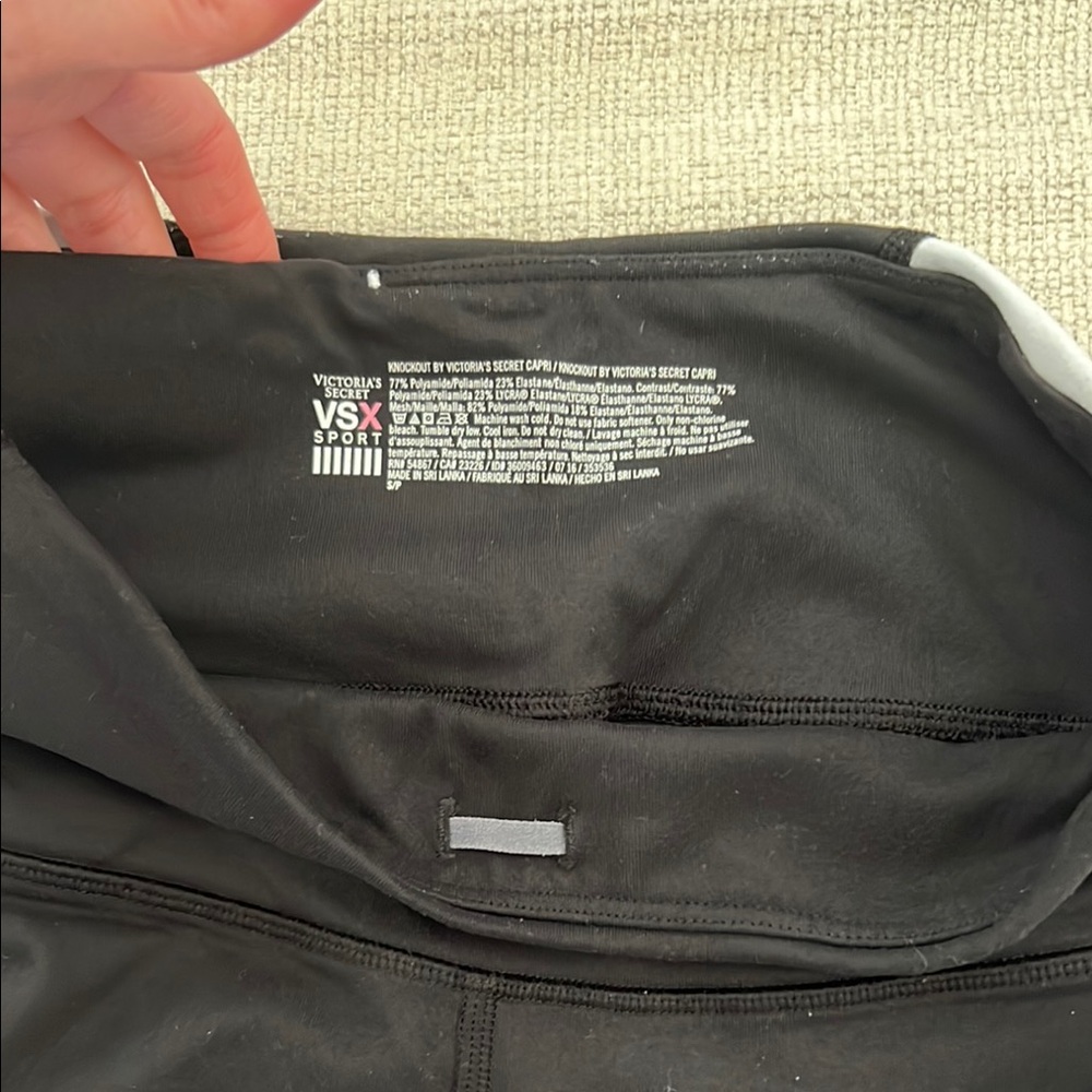Victoria Sport Black and Gray Cropped Leggings - Picture 3 of 3